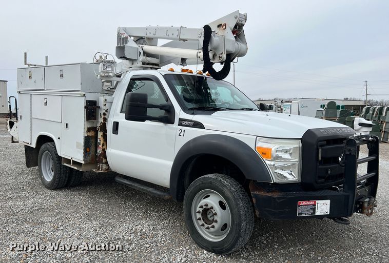 image for item JU9655 2011 Ford F550 Super Duty  bucket truck