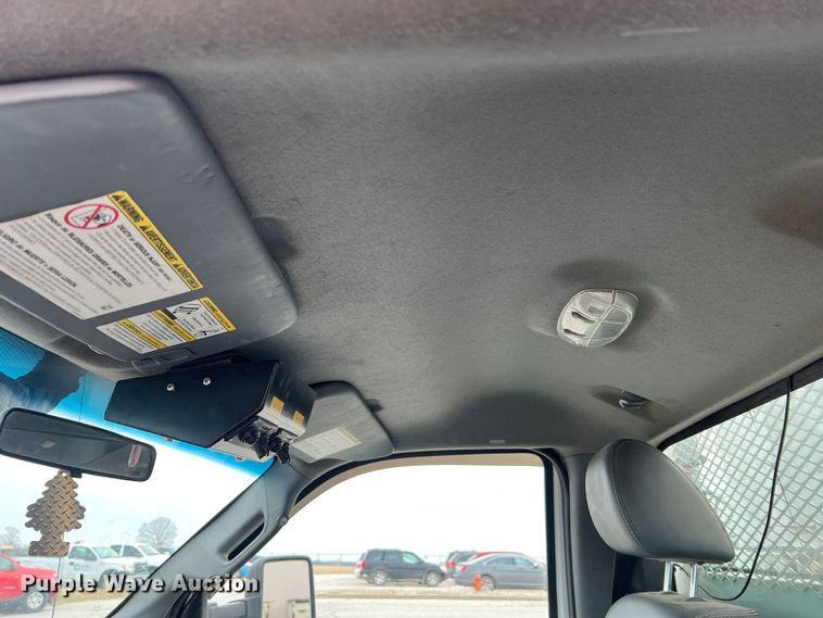 image for item JU9655 2011 Ford F550 Super Duty  bucket truck