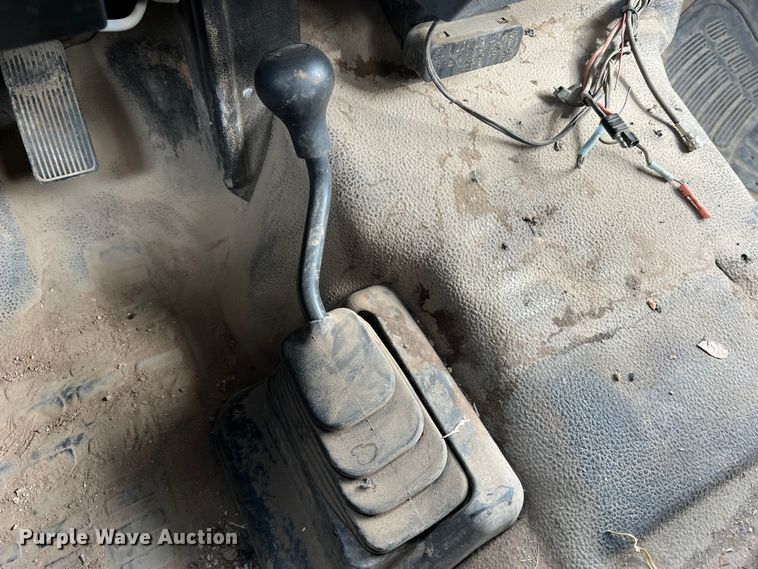 image for item JU9655 2011 Ford F550 Super Duty  bucket truck