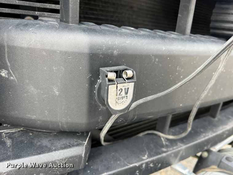 image for item JU9655 2011 Ford F550 Super Duty  bucket truck