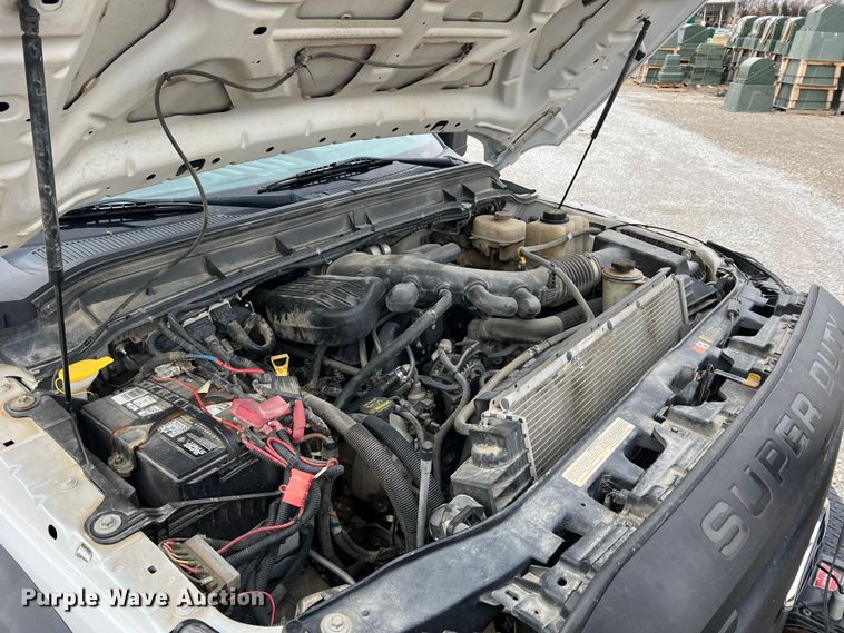 image for item JU9655 2011 Ford F550 Super Duty  bucket truck