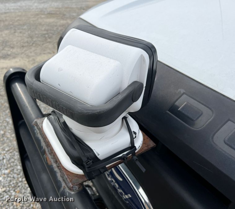 image for item JU9656 2011 Ford F550 Super Duty  bucket truck