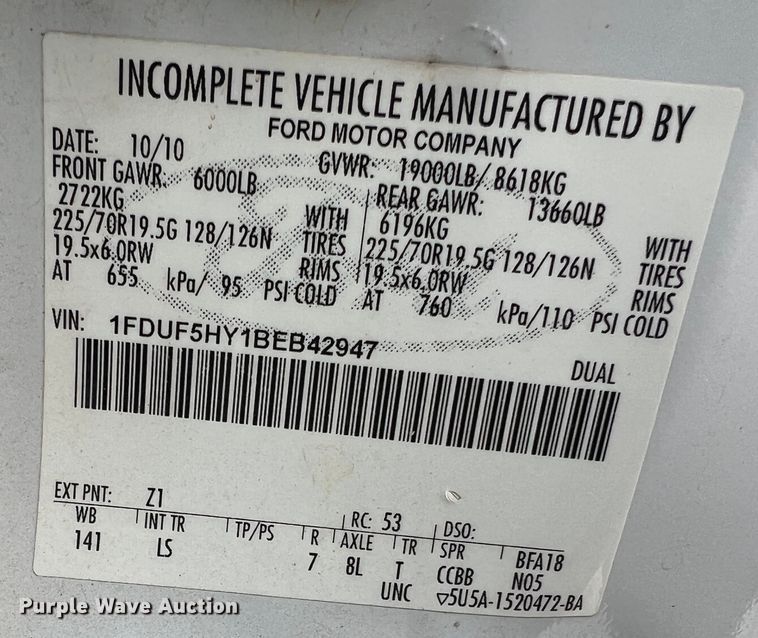 image for item JU9656 2011 Ford F550 Super Duty  bucket truck