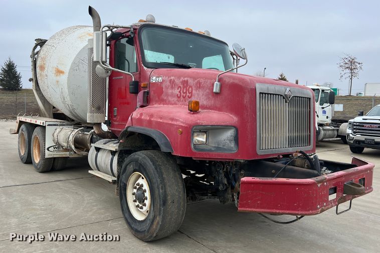 image for item JU9666 2006 International 5600i  ready mix truck