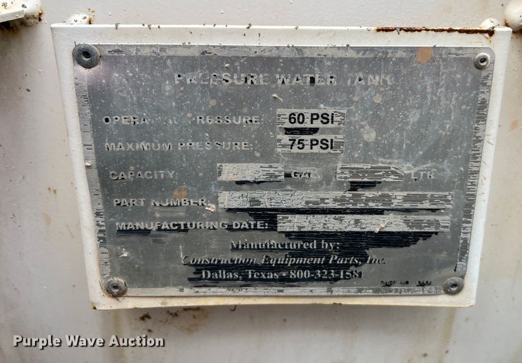 image for item JU9666 2006 International 5600i  ready mix truck