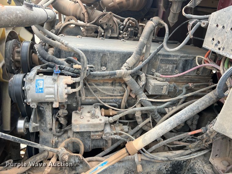 image for item JU9666 2006 International 5600i  ready mix truck