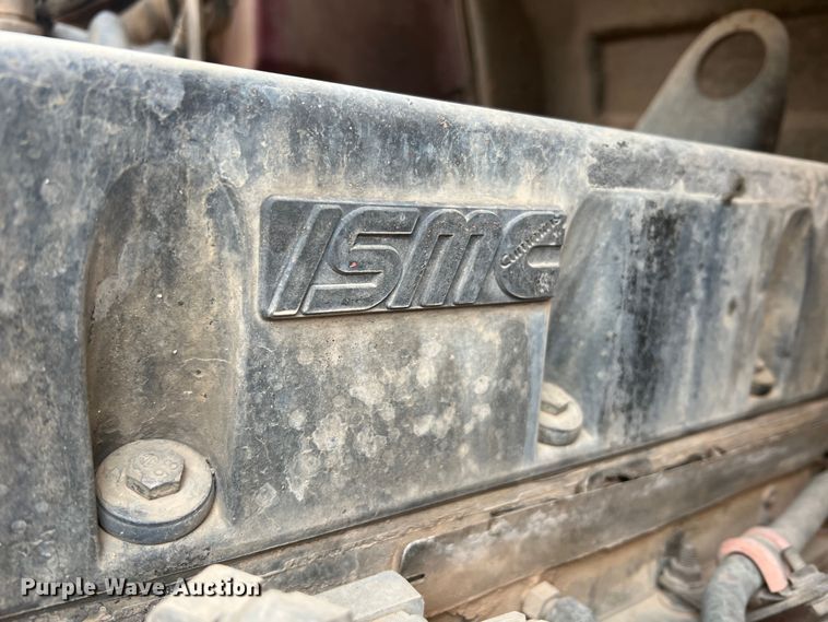 image for item JU9666 2006 International 5600i  ready mix truck