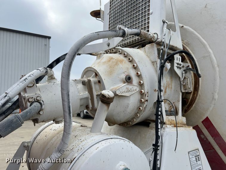 image for item JU9667 2006 International 5600i  ready mix truck