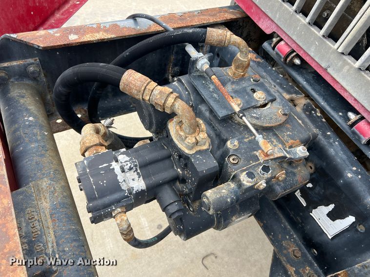 image for item JU9667 2006 International 5600i  ready mix truck