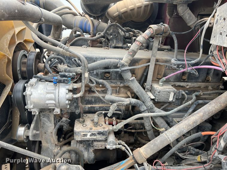 image for item JU9667 2006 International 5600i  ready mix truck