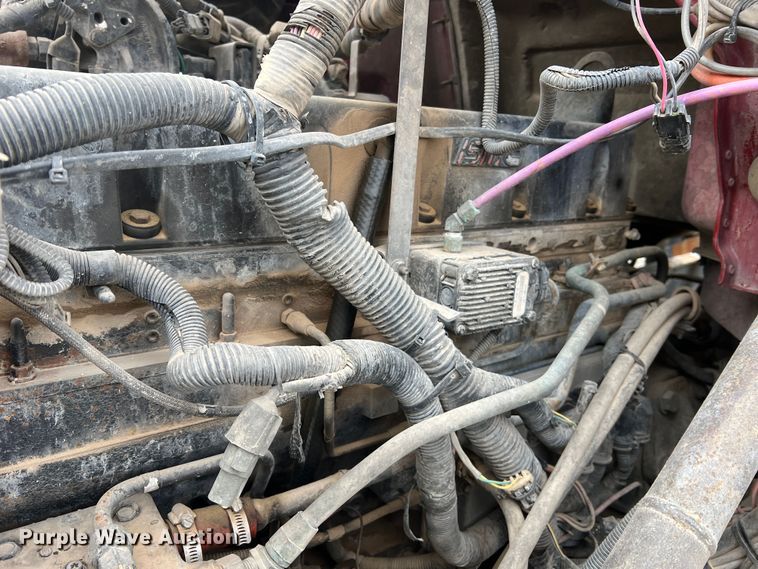 image for item JU9667 2006 International 5600i  ready mix truck