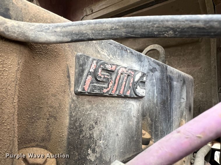 image for item JU9667 2006 International 5600i  ready mix truck