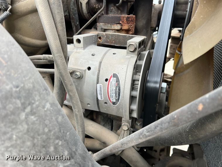 image for item JU9667 2006 International 5600i  ready mix truck