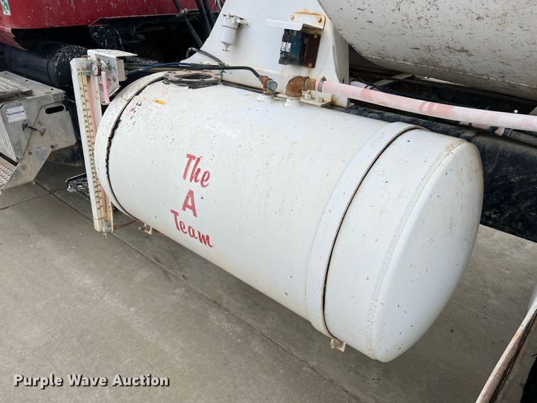 image for item JU9668 2006 International 5600i  ready mix truck