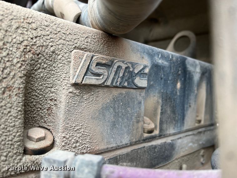 image for item JU9668 2006 International 5600i  ready mix truck