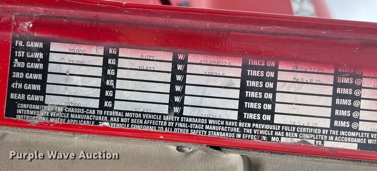 image for item JU9668 2006 International 5600i  ready mix truck