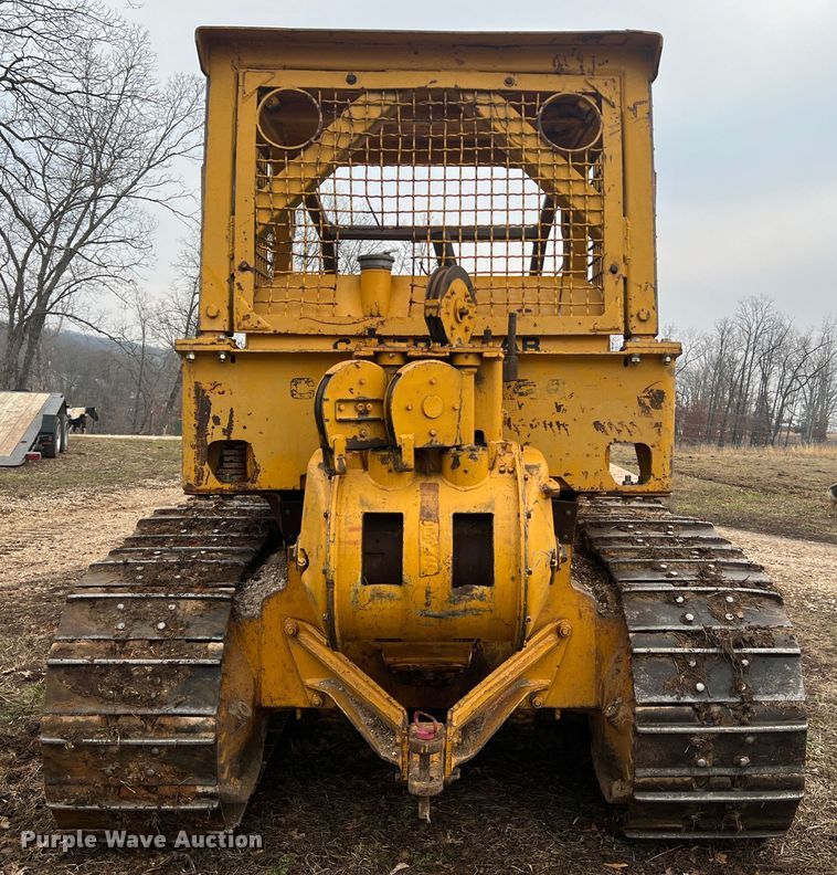 image for item JU9669 1967 Caterpillar D6C  dozer