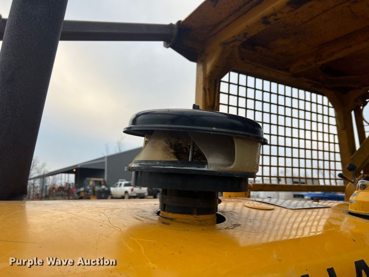 image for item JU9669 1967 Caterpillar D6C  dozer