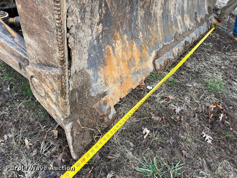 image for item JU9669 1967 Caterpillar D6C  dozer