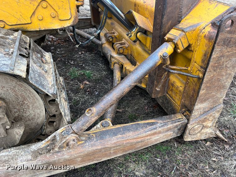 image for item JU9669 1967 Caterpillar D6C  dozer