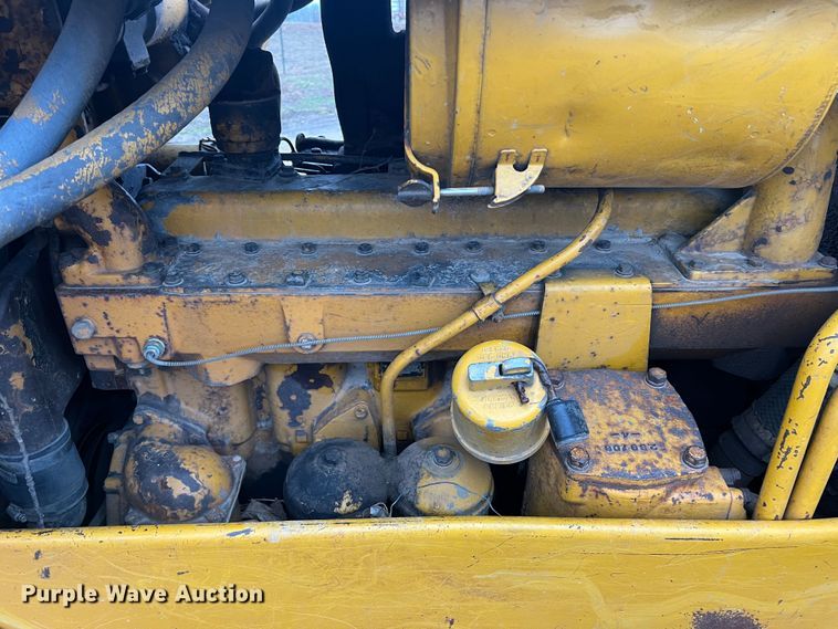 image for item JU9669 1967 Caterpillar D6C  dozer