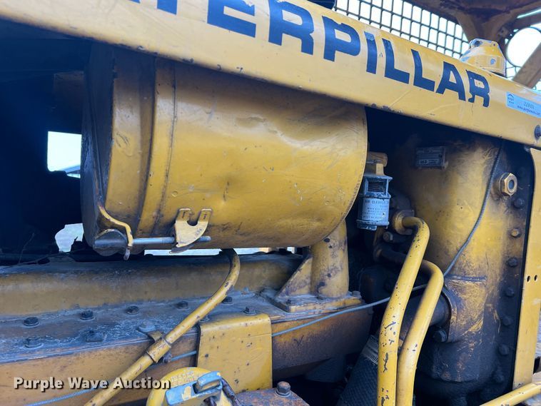 image for item JU9669 1967 Caterpillar D6C  dozer