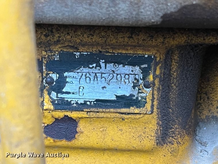 image for item JU9669 1967 Caterpillar D6C  dozer