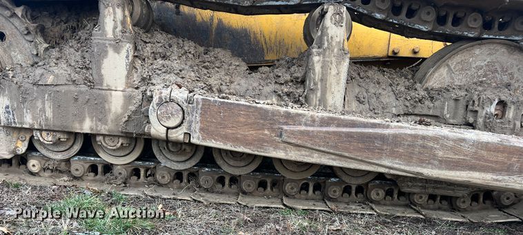 image for item JU9669 1967 Caterpillar D6C  dozer