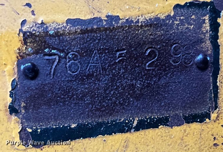 image for item JU9669 1967 Caterpillar D6C  dozer