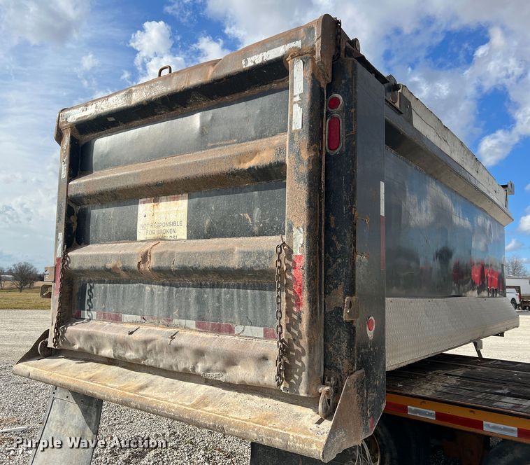 image for item JU9674 Heil  dump truck bed