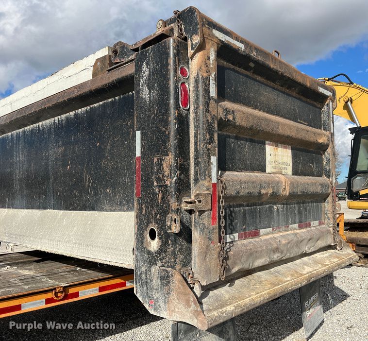 image for item JU9674 Heil  dump truck bed