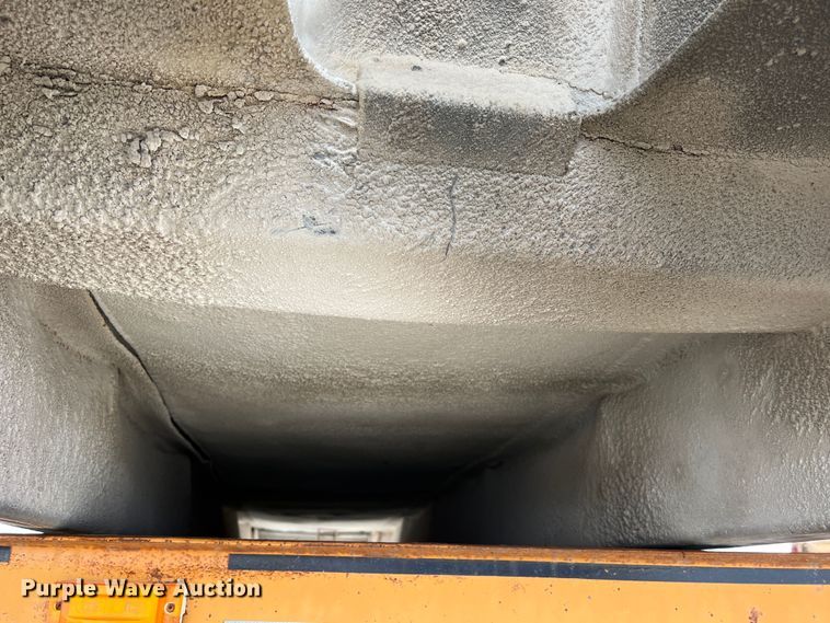 image for item JU9674 Heil  dump truck bed