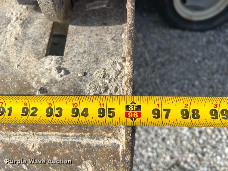 image for item JU9674 Heil  dump truck bed