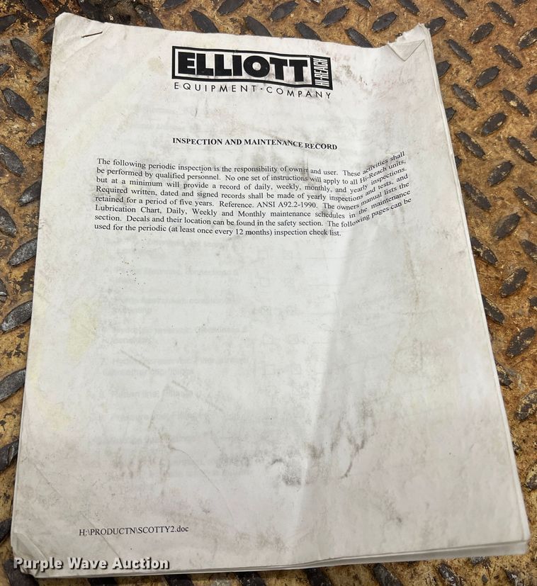 image for item JU9682 1999 International 4900  bucket truck