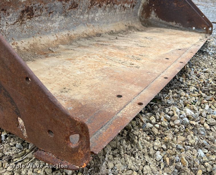 image for item JU9714 2000 Bobcat 863  skid steer loader