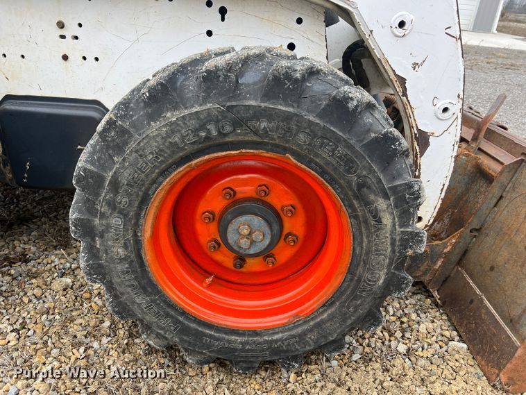 image for item JU9714 2000 Bobcat 863  skid steer loader