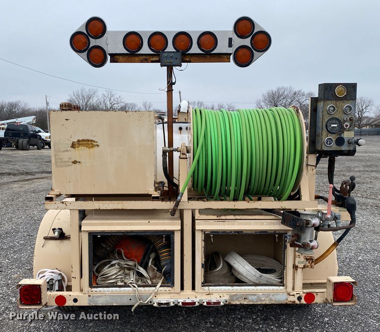 image for item JW9207 1992 Shop built  vacuum excavator