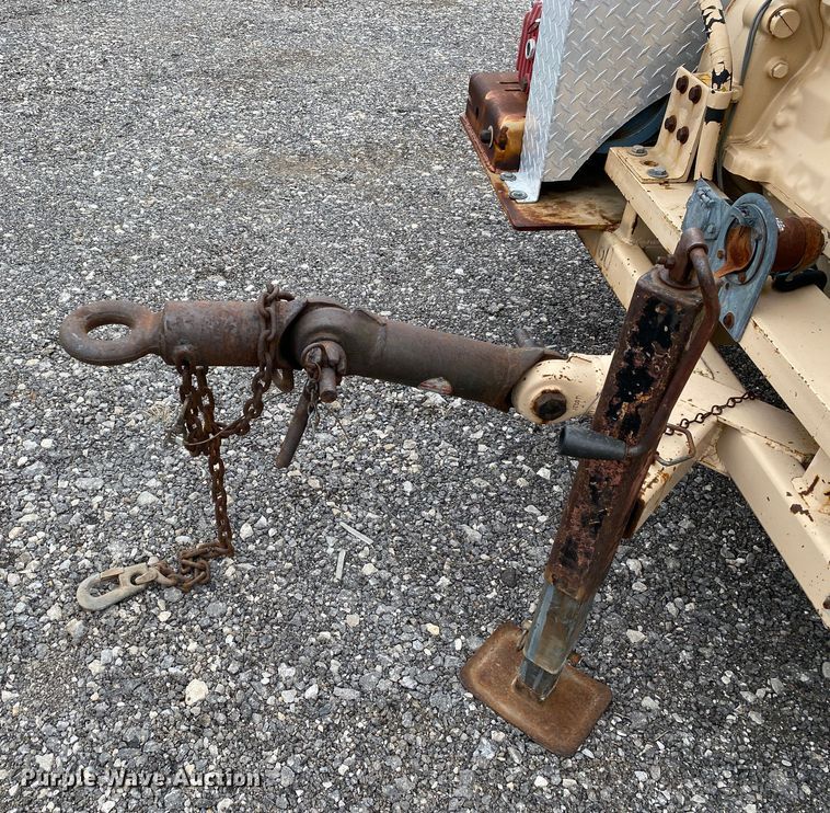 image for item JW9207 1992 Shop built  vacuum excavator