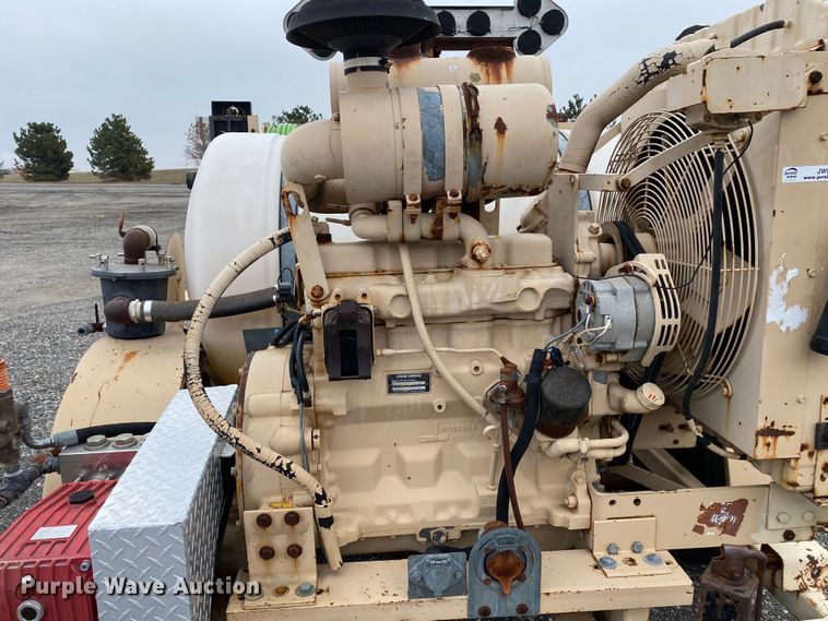 image for item JW9207 1992 Shop built  vacuum excavator