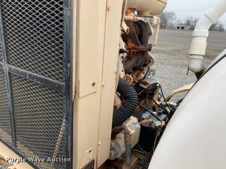 image for item JW9207 1992 Shop built  vacuum excavator