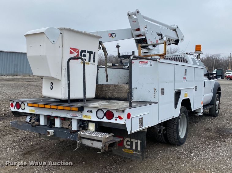 image for item JW9209 2016 Ford F550 Super Duty XL  SuperCab bucket truck