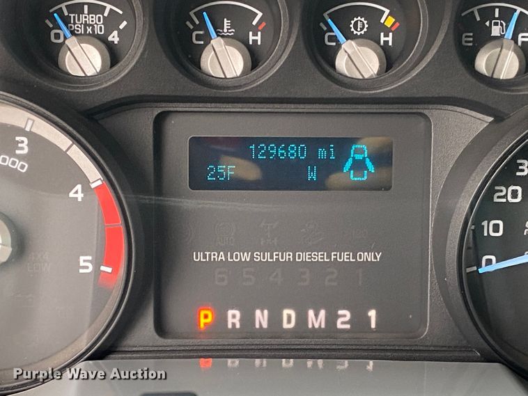 image for item JW9209 2016 Ford F550 Super Duty XL  SuperCab bucket truck