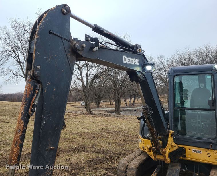 image for item JW9776 2012 John Deere 50D  mini excavator