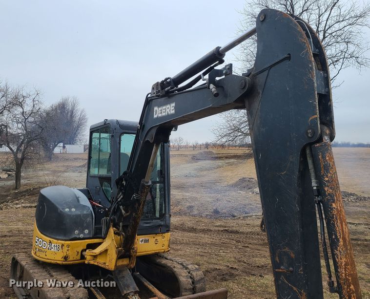 image for item JW9776 2012 John Deere 50D  mini excavator