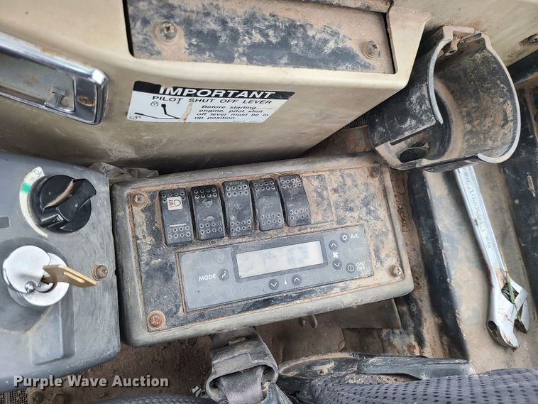 image for item JW9776 2012 John Deere 50D  mini excavator