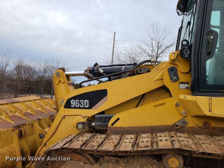 image for item JW9784 2010 Caterpillar 963D  track loader