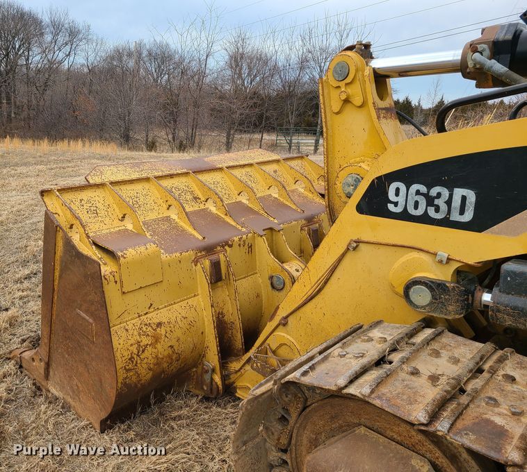 image for item JW9784 2010 Caterpillar 963D  track loader