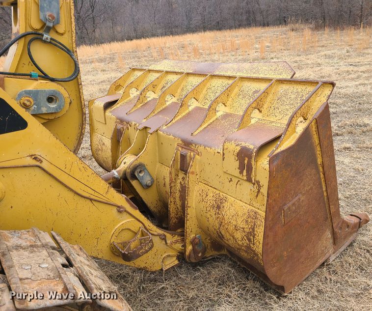 image for item JW9784 2010 Caterpillar 963D  track loader