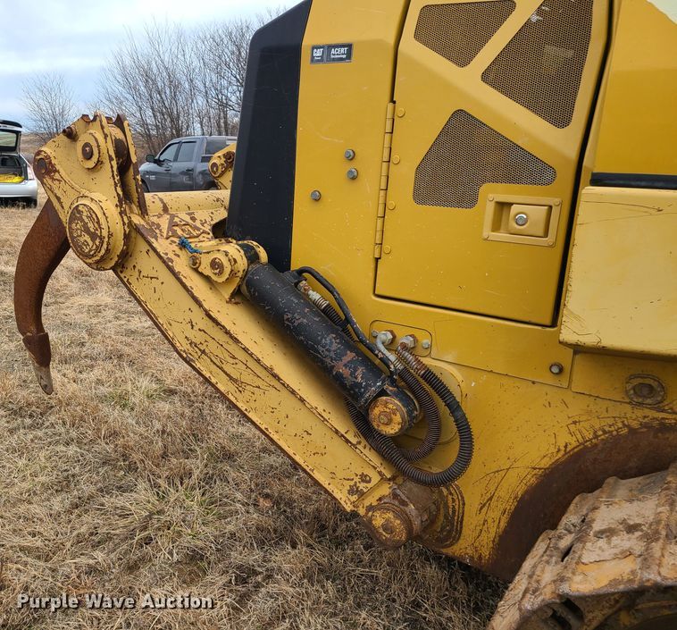 image for item JW9784 2010 Caterpillar 963D  track loader