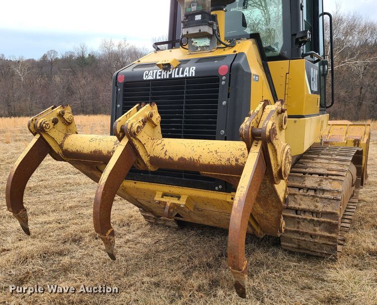 image for item JW9784 2010 Caterpillar 963D  track loader